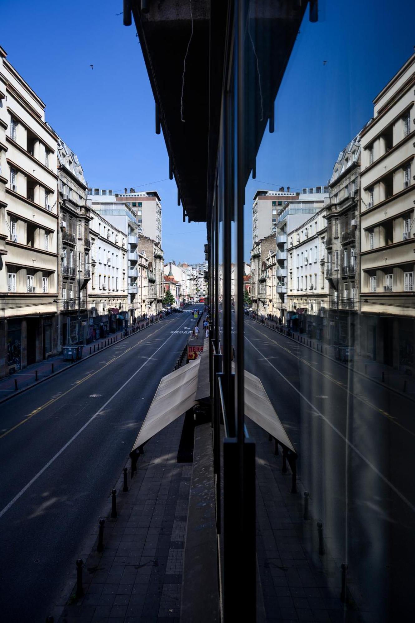 Urban Downtown Luxury Rooms And Suites Belgrad Exterior foto